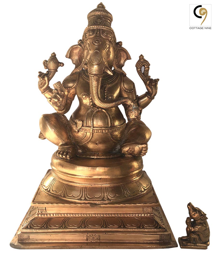 Beautiful-Bronze-Idol-of-Ganesha-as-Ekakshara-Statue-1