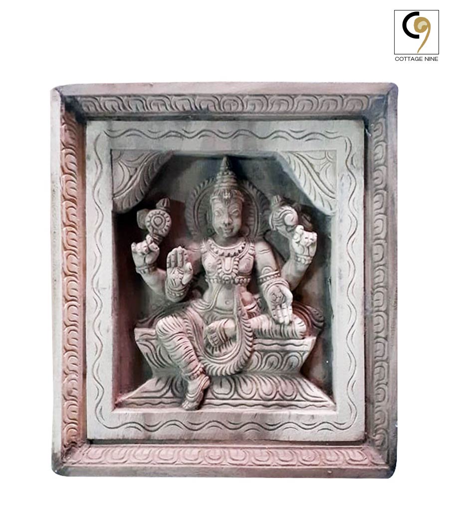 Seated-Vishnu-Wood-Carving