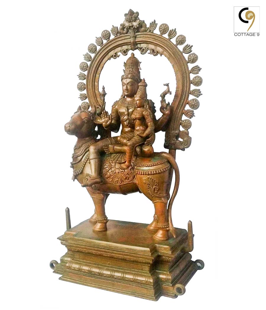 Shiva-and-Parvati-on-Nandi-(Vrishabharudha-Murti)-–-3-Feet