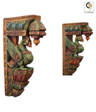 Wooden-Corner-Decorations-of-Parrots-in-South-Indian-Style